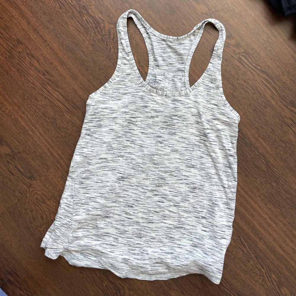Lululemon Grey and White Tank